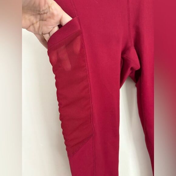 Fabletics Cropped Leggings - Picture 3 of 10